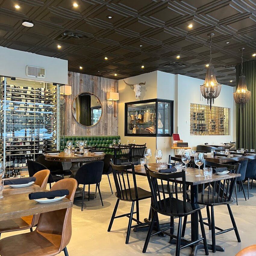 La Brasserie des Mercenaires Culinaires - Restaurants pr&egrave;s de: J8E2W5