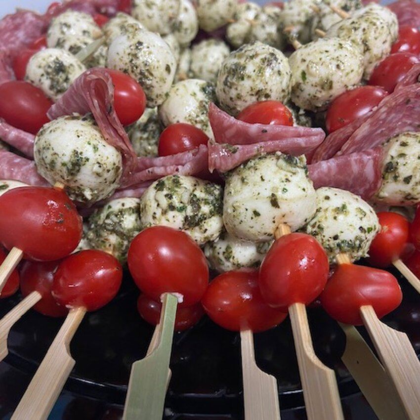 Les D&eacute;lices du Palais - Restaurants pr&egrave;s de: J7Z7A3