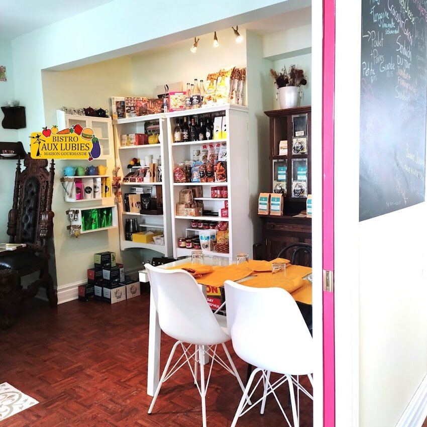 Aux Lubies Gourmandes -  Restaurants Near: J8H4A6