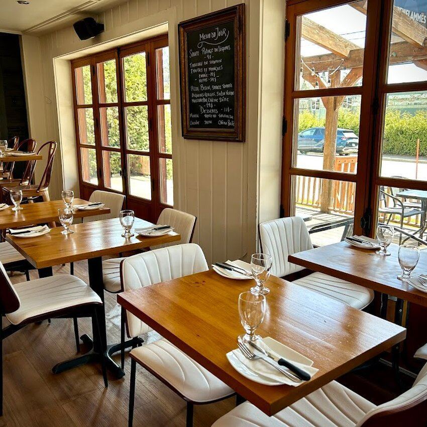 Les Enflamm&eacute;s Restaurant