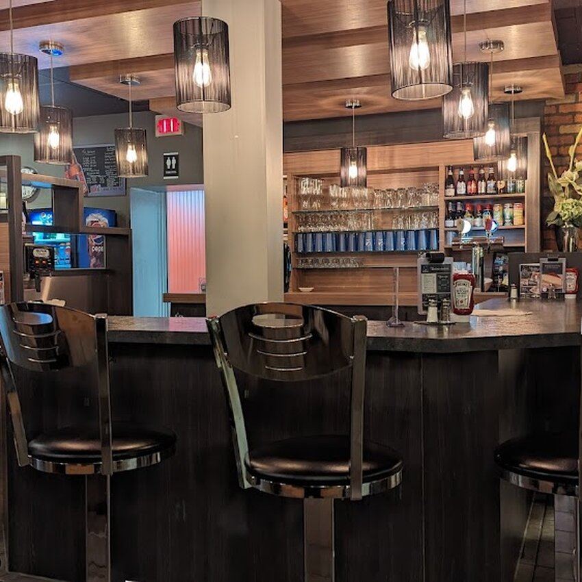 Restaurant Le Rapide -  Restaurants Near: J9L3C6