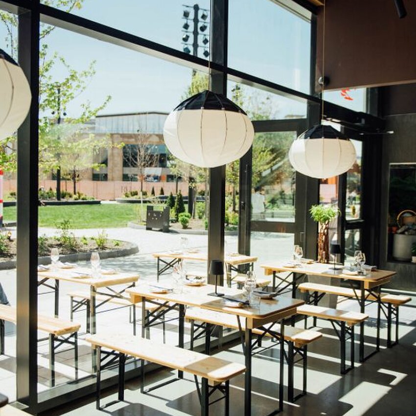 Momiji par OTTO -  Restaurants Near: H4P2N2