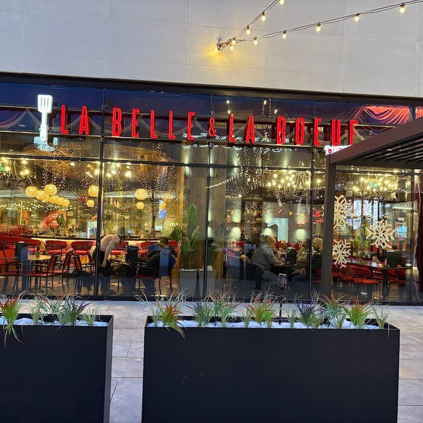 La Belle & La Boeuf - Burger Bar - Restaurants pr&egrave;s de: H4P2N2