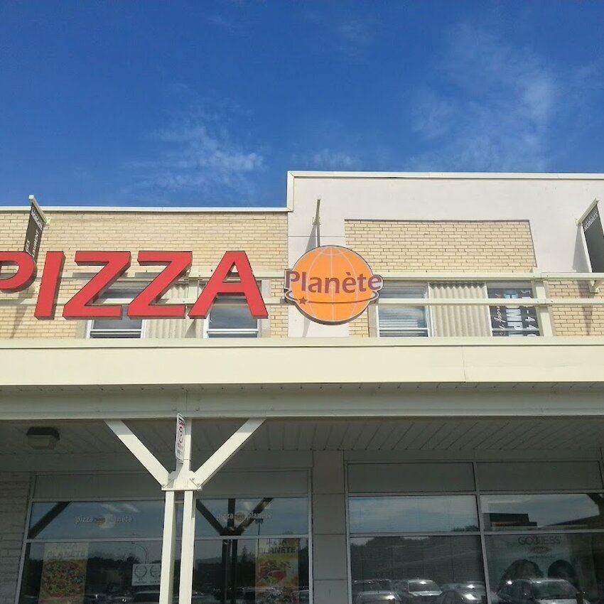 Pizza Plan&egrave;te - Restaurants pr&egrave;s de: H4L5C8
