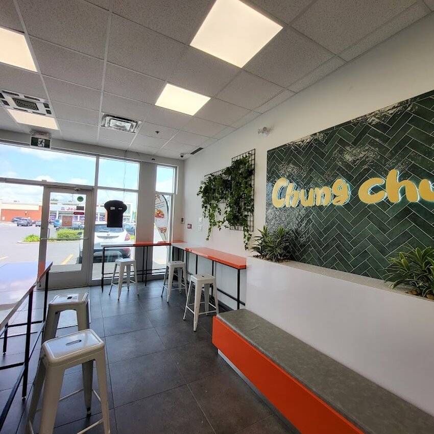 Chungchun Kogo Coreen - Restaurants pr&egrave;s de: J4Y0A5