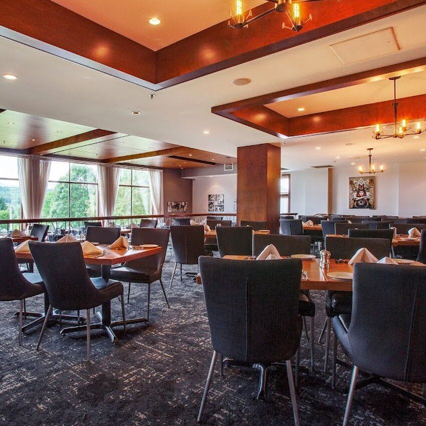 Tomahawk grill - Orford - Restaurants pr&egrave;s de: J1X7A2