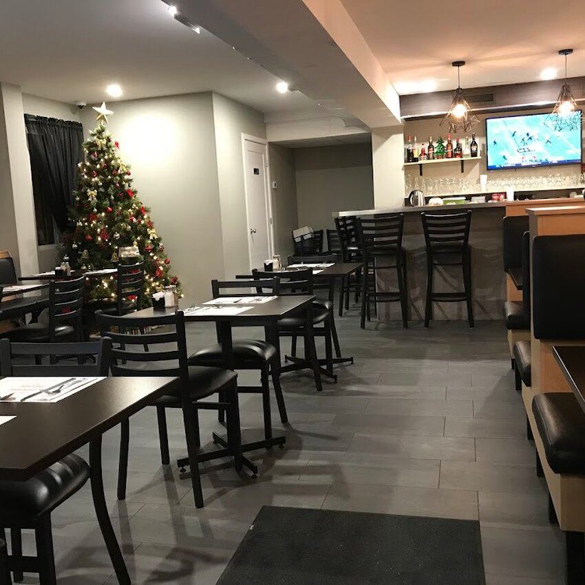 Restaurant Ste-Julie Pizzeria - Restaurants pr&egrave;s de: J3E2A1