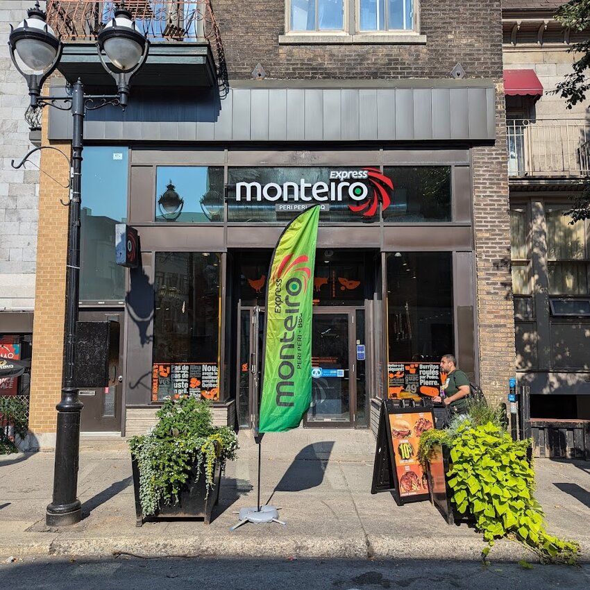 Monteiro Express - Le Plateau-Mont-Royal Poutine