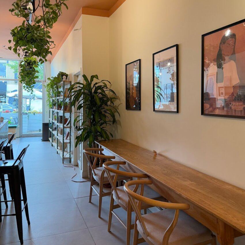 Nawat Caf&eacute; - Restaurants pr&egrave;s de: H2C1R8