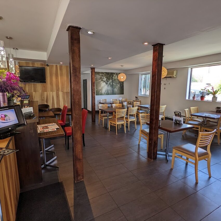 Sushi Chef -  Restaurants Near: H2S2A7