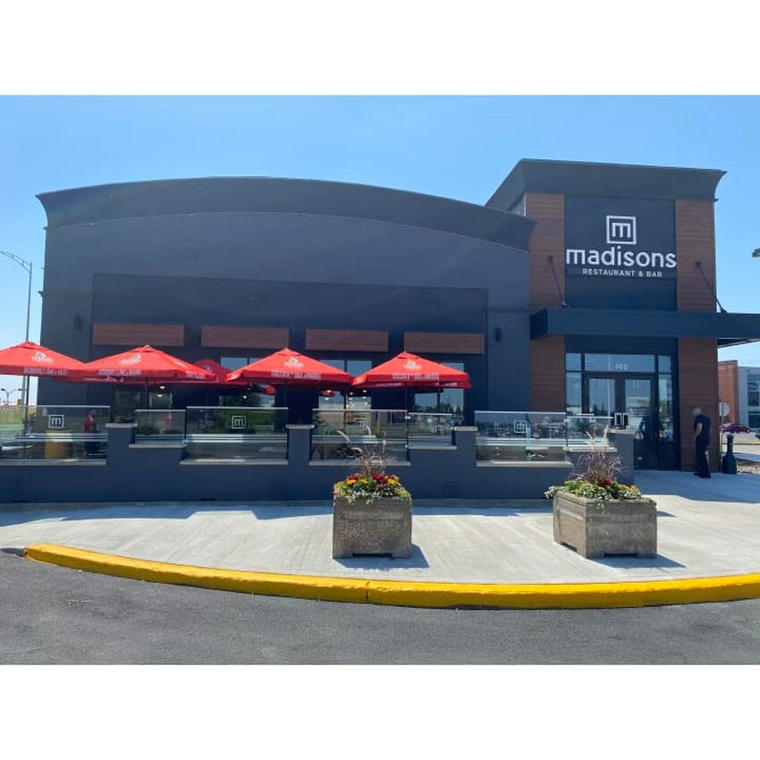 Madisons Restaurant & Bar - Sainte-Doroth&eacute;e Restaurants