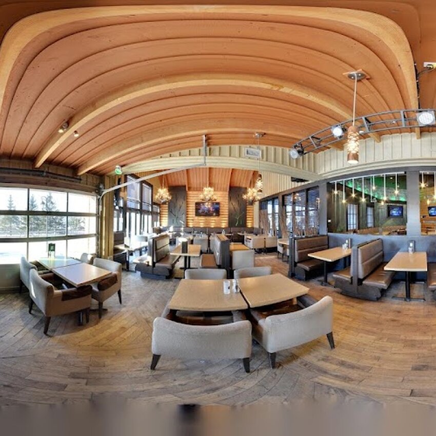 R&ocirc;tisserie St-Hubert - Restaurants pr&egrave;s de: J2L1C2