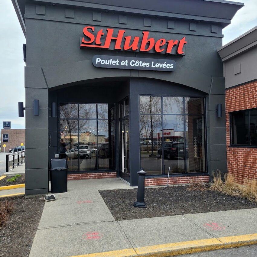R&ocirc;tisserie St-Hubert - Restaurants pr&egrave;s de: J2W1C7