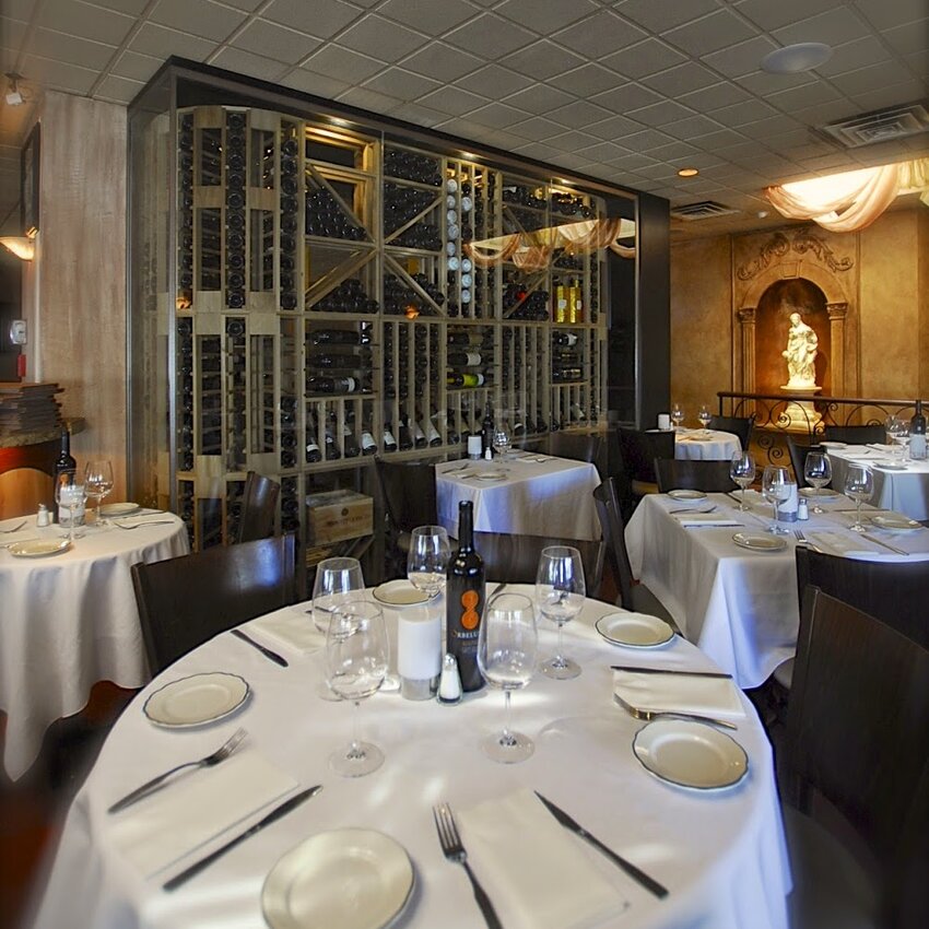 Tre Colori - Restaurants pr&egrave;s de: J3L2A5