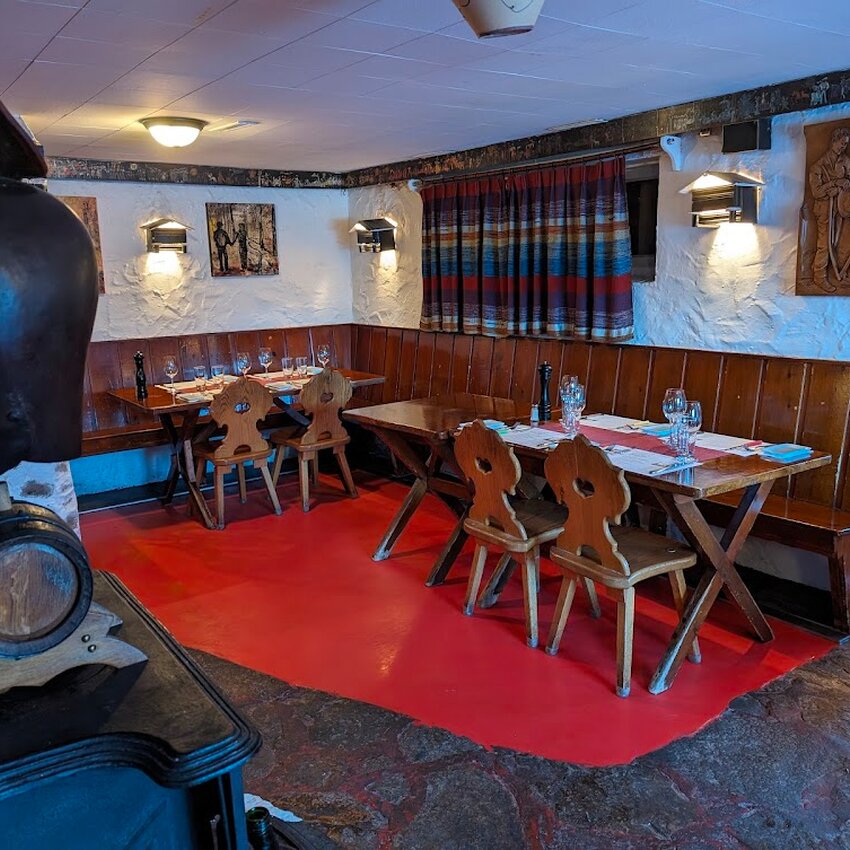 Mazot Suisse - Restaurants pr&egrave;s de: J8B2P6