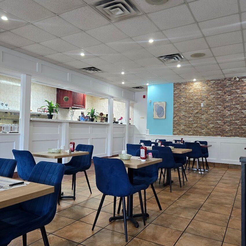 Oeuf matinal -  Restaurants Near: J3V3P8