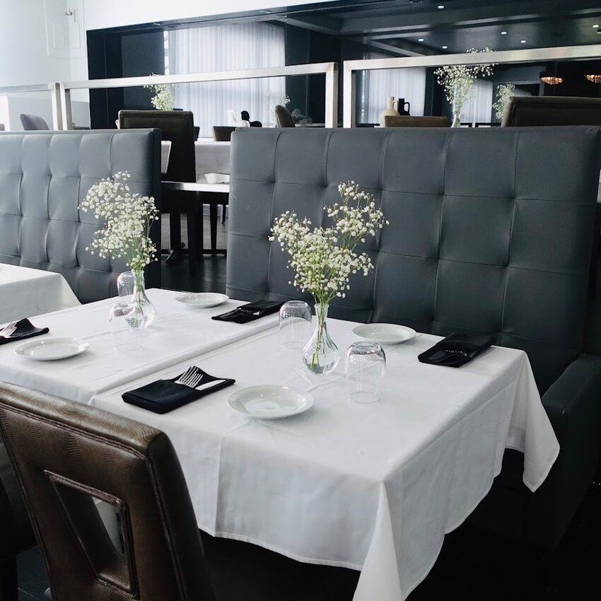 Mystiko - Restaurants pr&egrave;s de: H7X3E4