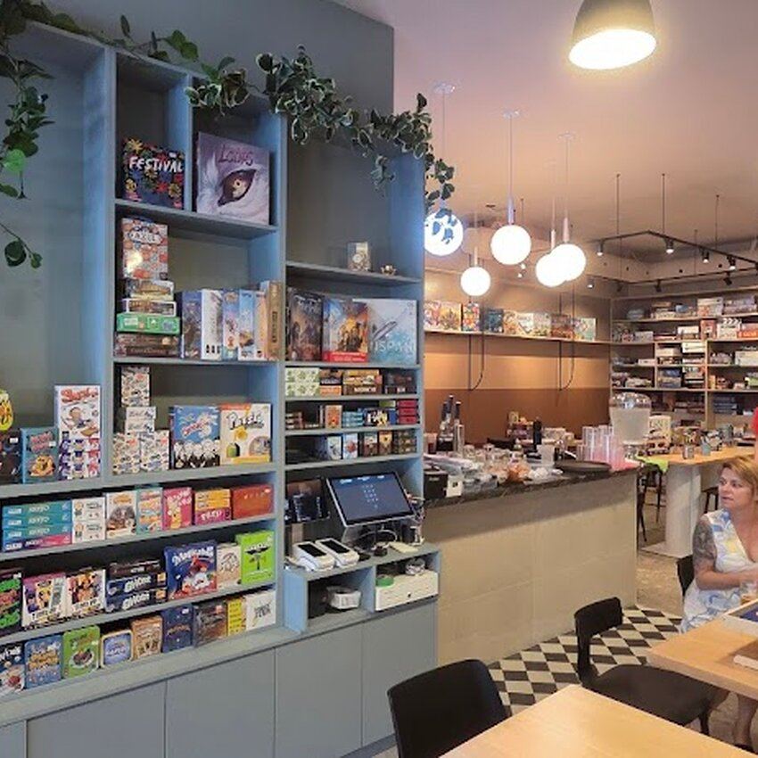 Le Joker Pub Ludique - Nouveaux restaurants pr&egrave;s de: H4E1R7