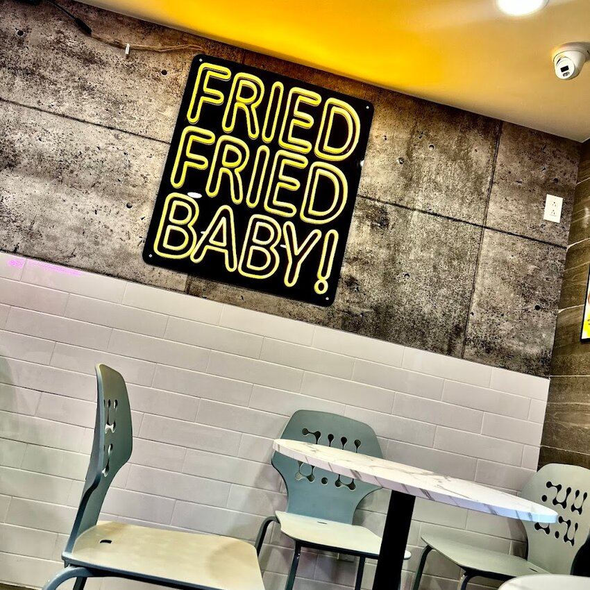 Chicken Plus + Restaurant Montréal, QC