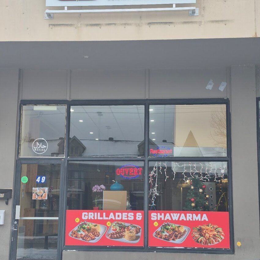 Chez La Broche - Restaurants pr&egrave;s de: J7A2H4