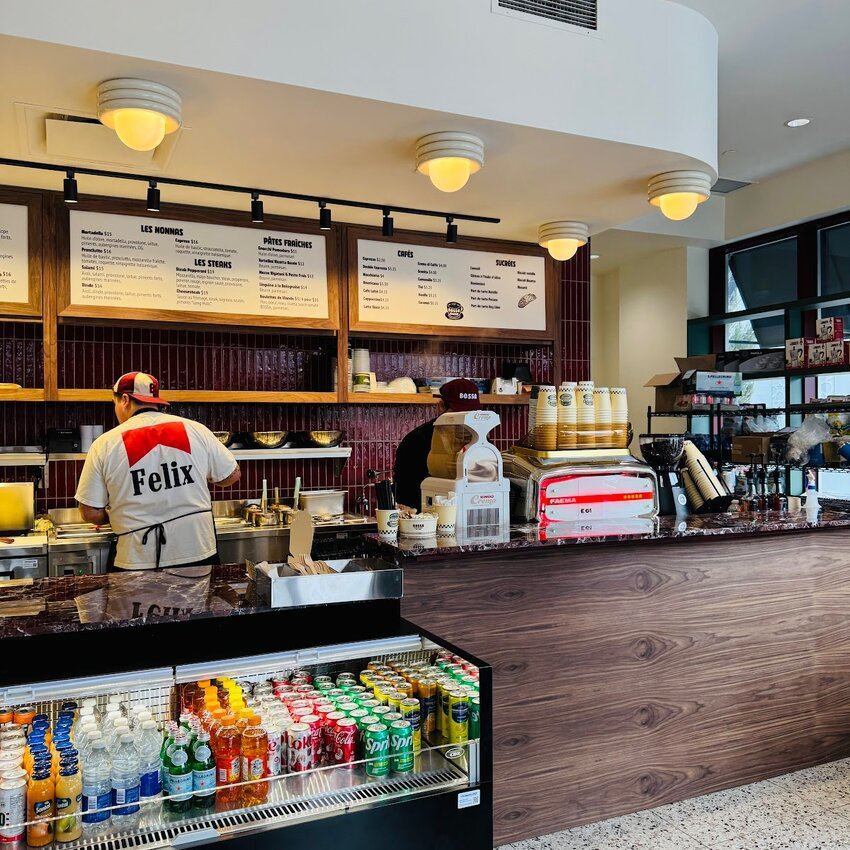 BOSSA Pr&ecirc;t-&agrave;-manger - New Restaurants Near: J4X1C2