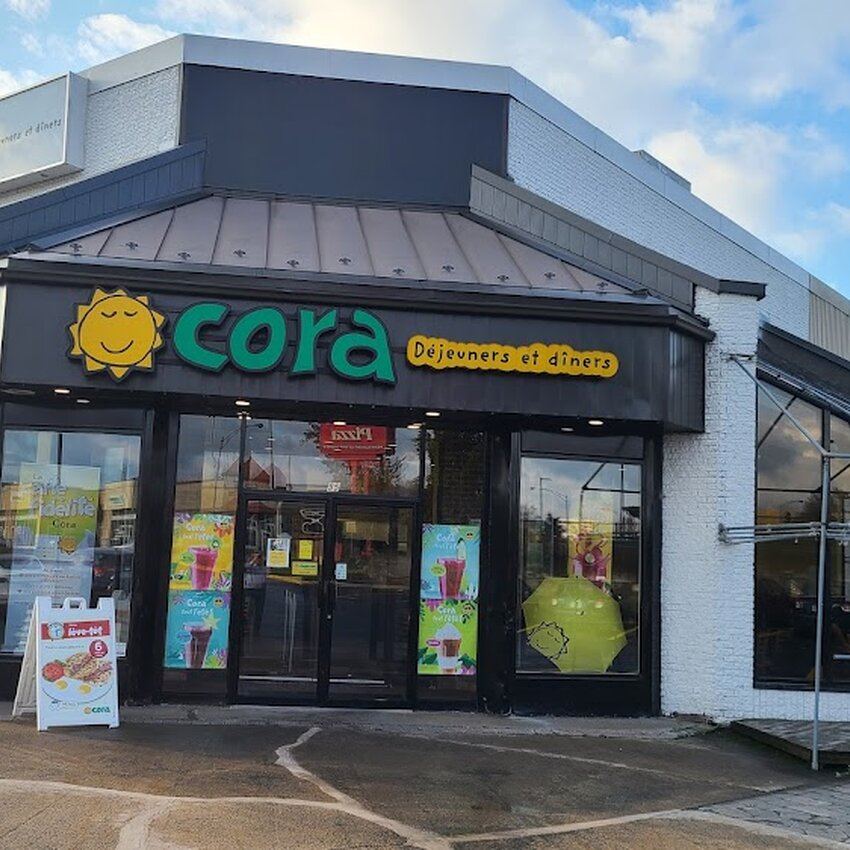 Cora D&eacute;jeuners et d&icirc;ners - Restaurants pr&egrave;s de: J7E2W9