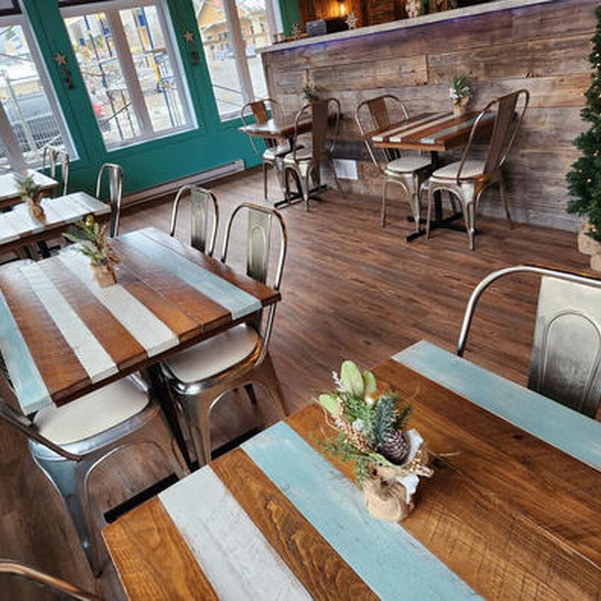 Le Sushi Shack - Restaurants pr&egrave;s de: J8E2Y2