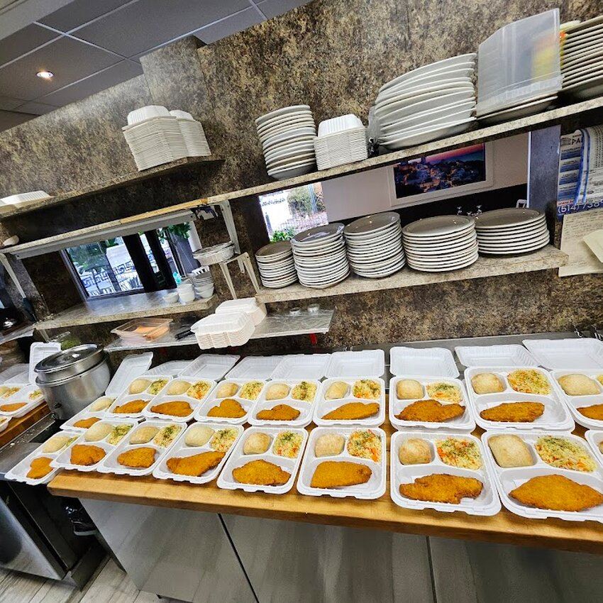 Brochetterie Parthenon -  Restaurants Near: H2A1Y7