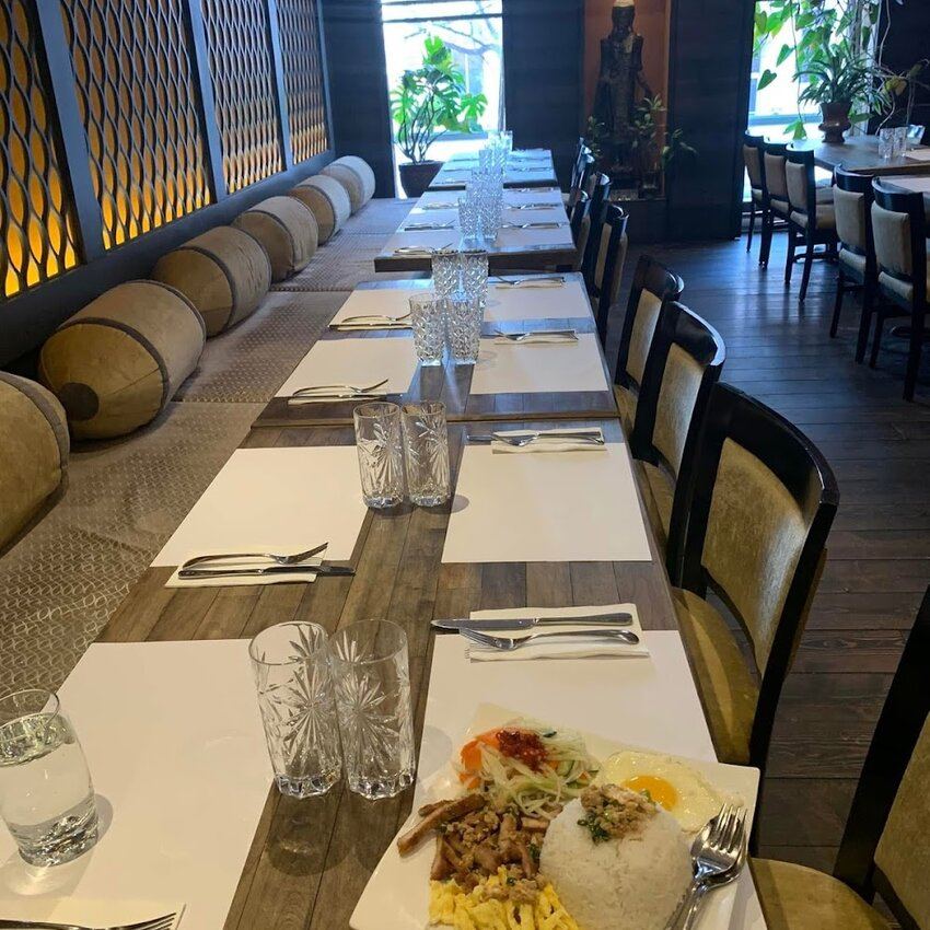 Pick Tha&iuml; - Restaurants pr&egrave;s de: H4A2A5