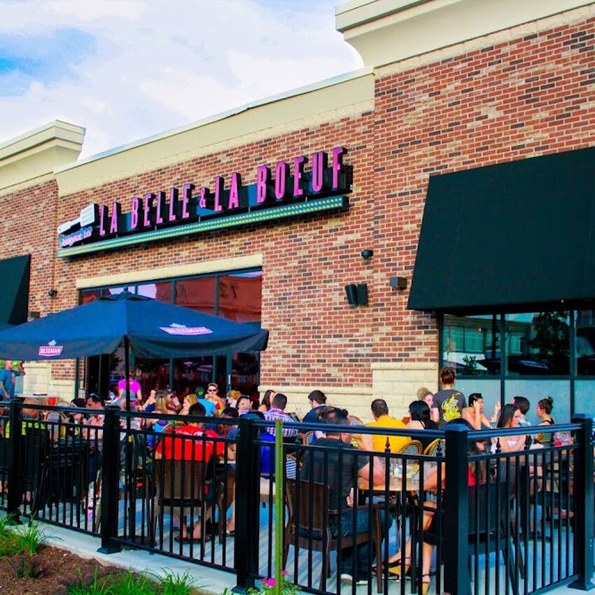 La Belle & La Boeuf - Burger Bar - Restaurants pr&egrave;s de: J7G1B1