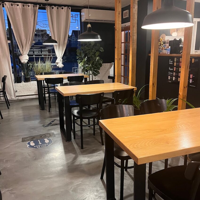 Kazoku Sushi Restaurant