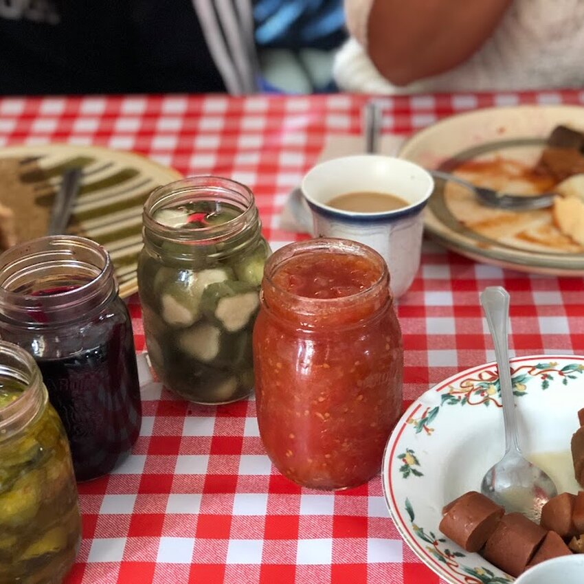 Val des Rosac&eacute;es - Restaurants Mirabel - Avis, photos et menus