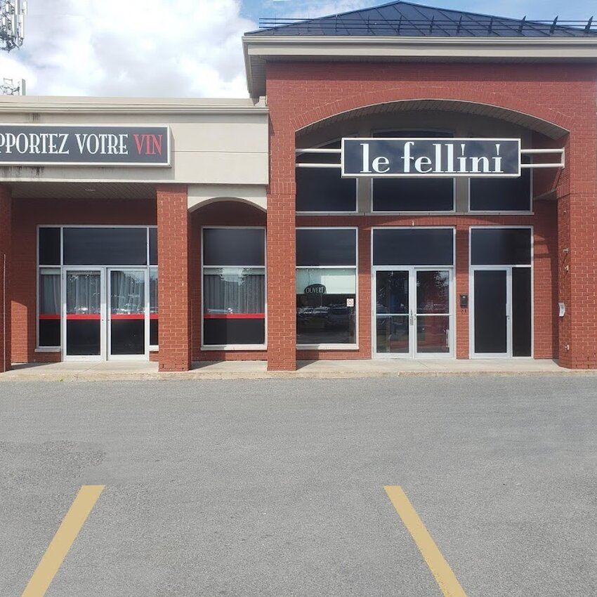 Le Fellini - Restaurants pr&egrave;s de: J2P2V2