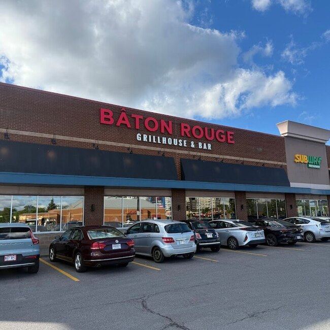 Bâton Rouge Grillhouse & Bar Montréal - Menu, avis & plus janvier 2026