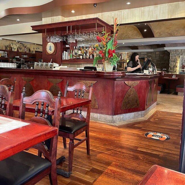 Beaubien Deli -  Restaurants Near: H1T1A7