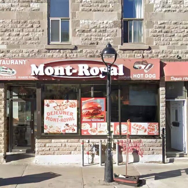 Mont Royal Hot Dog - Fish & Chips Le Plateau-Mont-Royal