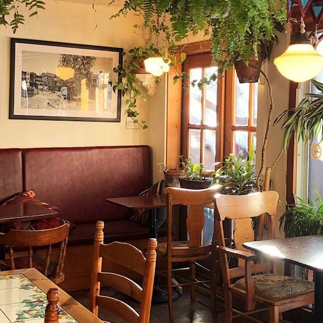 Caf&eacute; Santropol - Restaurants Brunch Mile-End