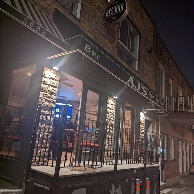 Aj's Bar & Restaurant -  Restaurants Near: H4E3H7