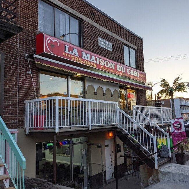 Maison du Cari des Cara&iuml;bes (Caribbean Curry House) - Restaurants pr&egrave;s de: H3X4A8