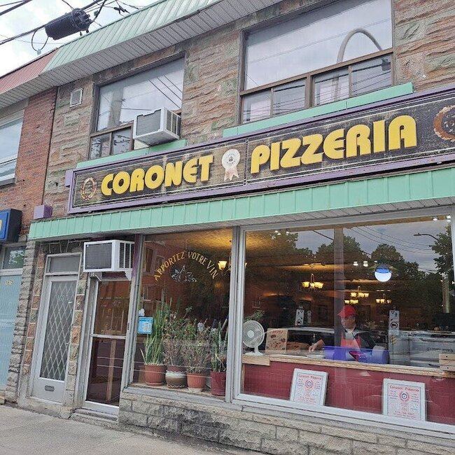 Coronet Pizza - Restaurants pr&egrave;s de: H4L1B6