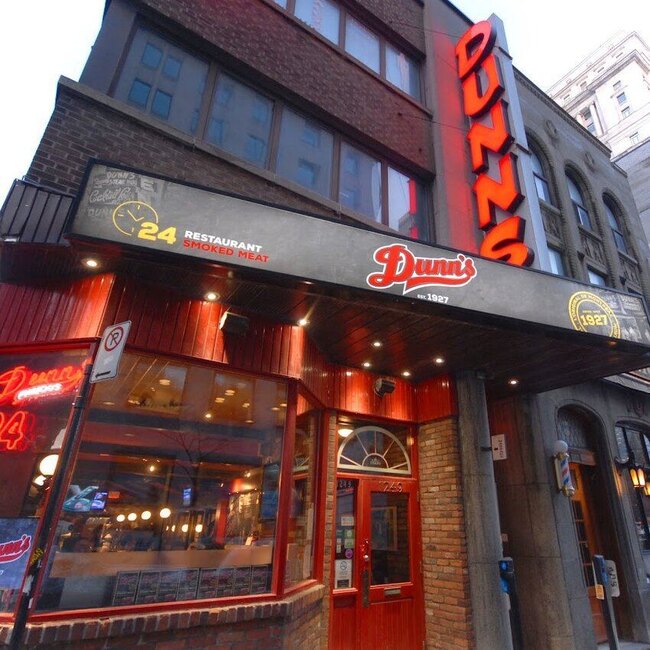 Dunn's Famous - Restaurants Service de traiteur Centre-ville