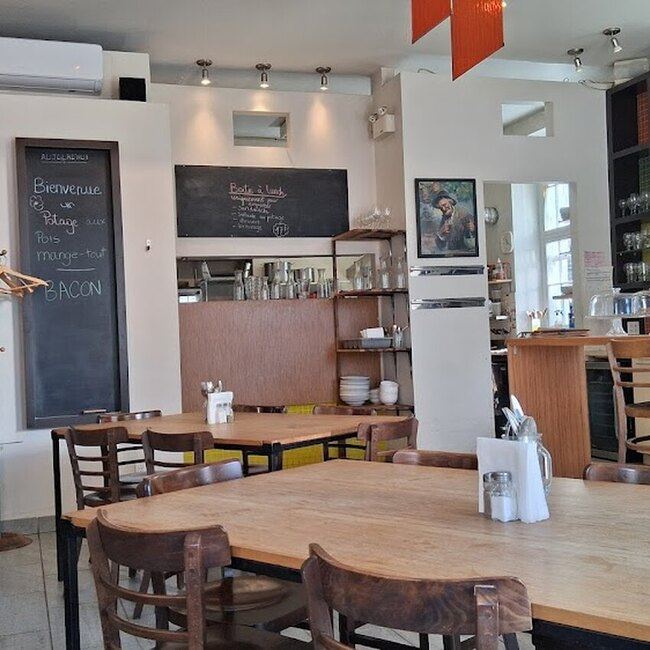 Le Sacristain -  Restaurants Near: G9A4S3