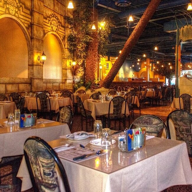 Saveurs des Continents Restaurant