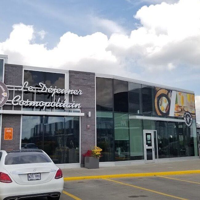 Le D&eacute;jeuner Cosmopolitain - Montreal-East Restaurants