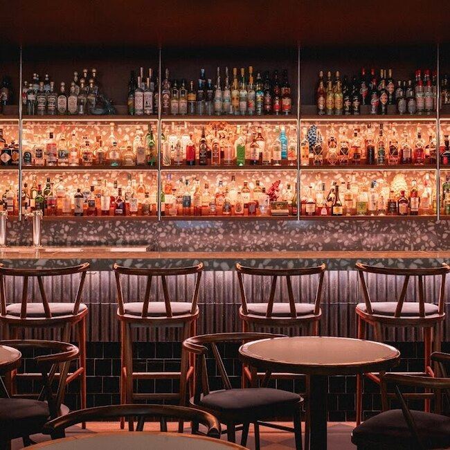 Bar Le Mal N&eacute;cessaire - Chinatown Bars