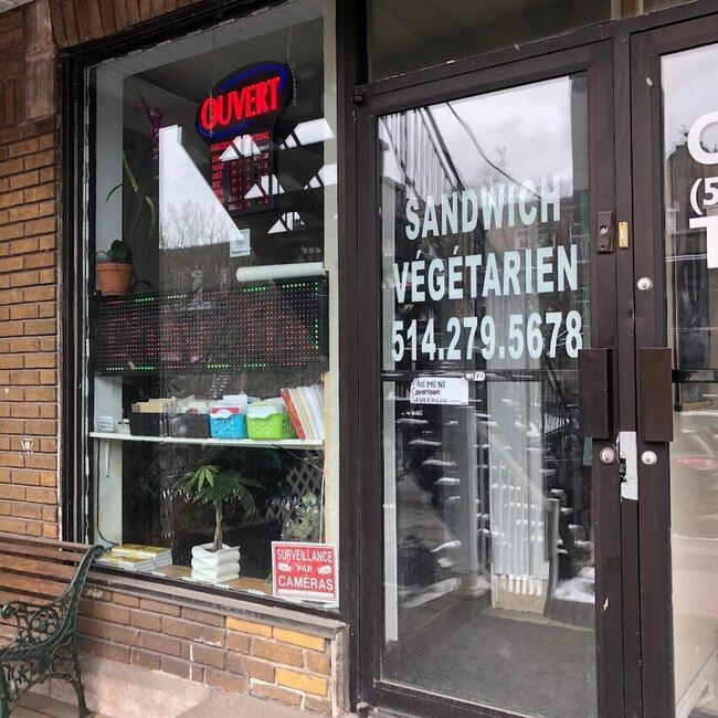 Petit Marché Végé Montréal - Menu, avis & plus janvier 2026