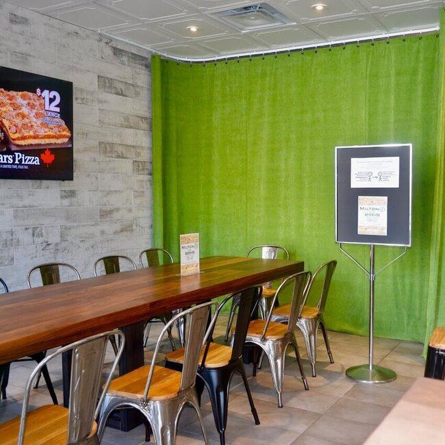 Milton B - Caf&eacute;t&eacute;ria urbaine Restaurant