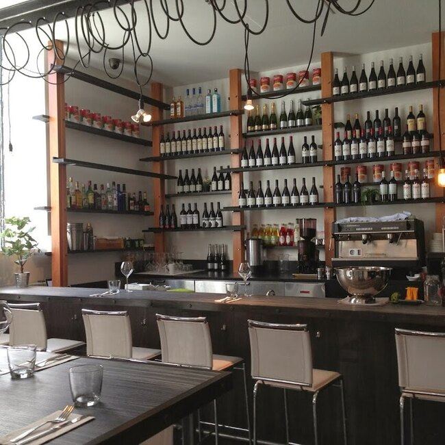 Monsieur Cafe & Vins - Restaurants Service de traiteur Centre-ville