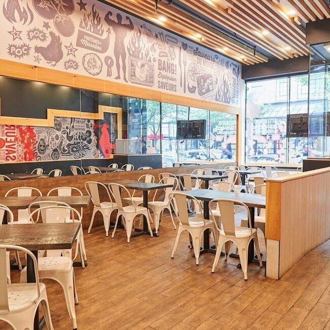 Poulet Rouge - Downtown Poutine