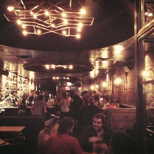 Taverne Midway - Restaurants Terrasse Quartier des Spectacles